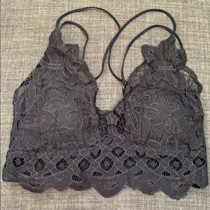 NWOT - black lace bralette